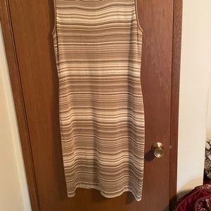St John sleeveless dress